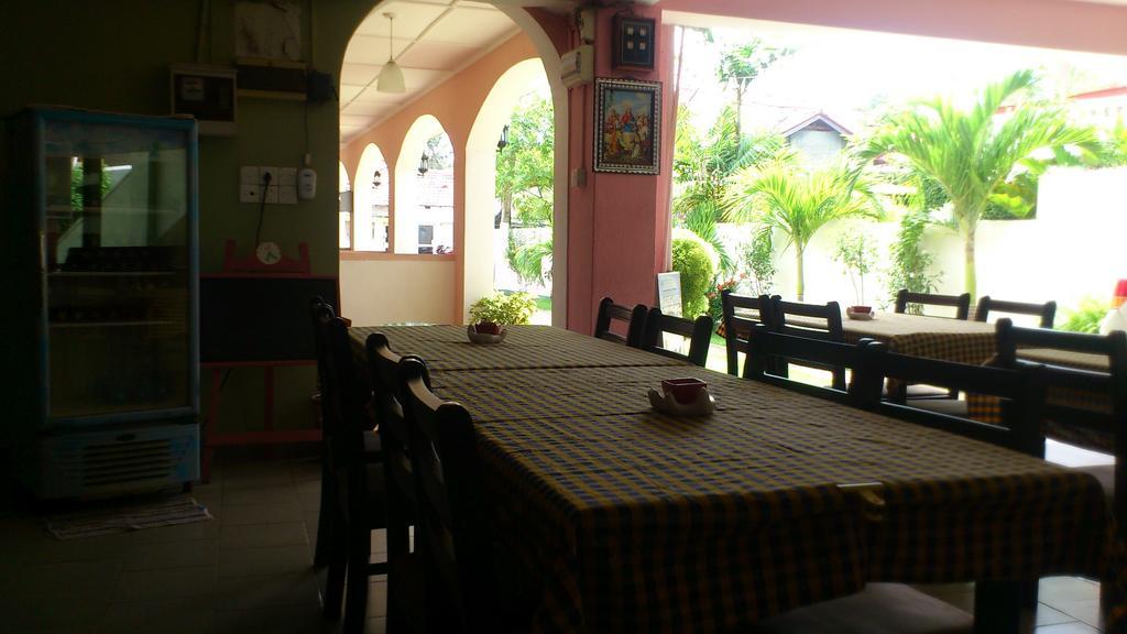 Ocean View Tourist Guest House At Negombo Beach Near The Airport Экстерьер фото
