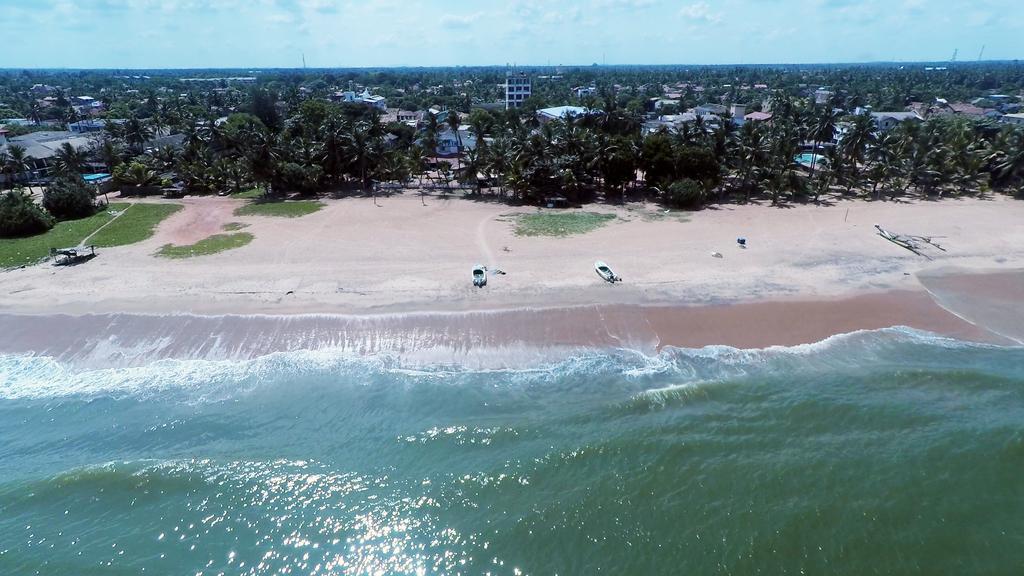 Ocean View Tourist Guest House At Negombo Beach Near The Airport Экстерьер фото